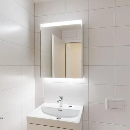 Amazing The Center, Very Sunny - Sun 4 * Zürich
